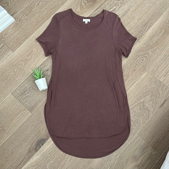 Aritzia Wilfred High/Low Top - Picture 1 of 4